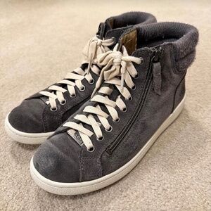 UGG Genuine Suede Sneakers - size 7.5